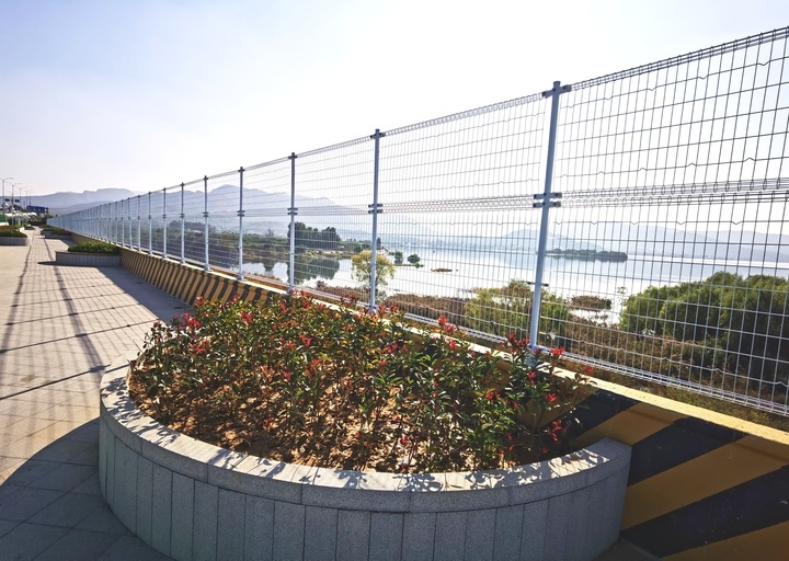 仲宫立交桥观景平台试运行,市民可一览卧虎山水库风貌