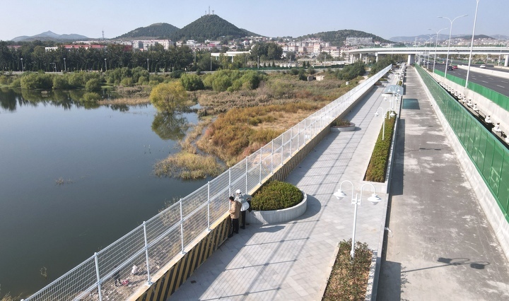 仲宫立交桥观景平台试运行,市民可一览卧虎山水库风貌