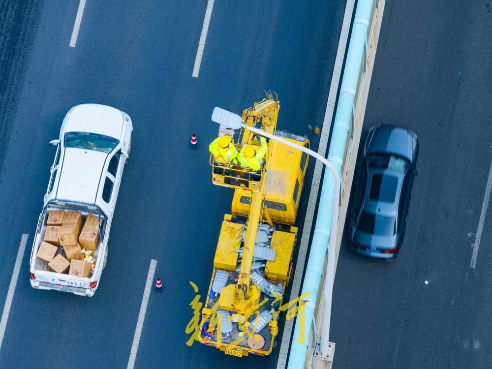 让市民回家路更亮堂!济南启动高架路LED路灯升级改造,照度提升50%以上