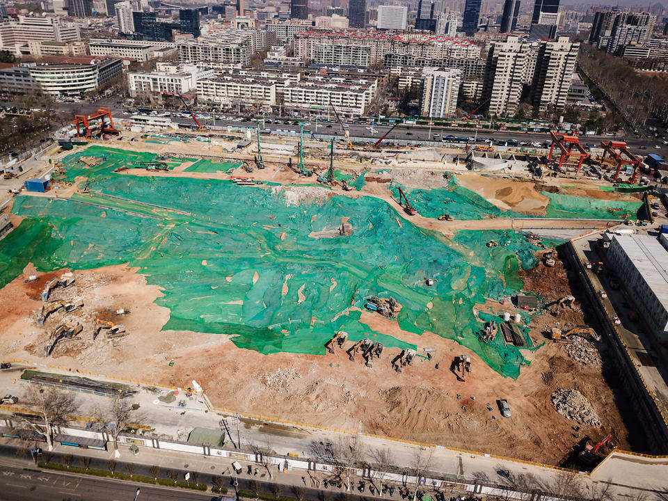 济南千佛山北广场渐具雏形,施工进入地下阶段