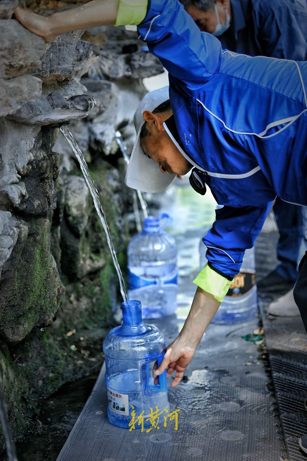 高温持续！在济南喝一口泉水透心凉