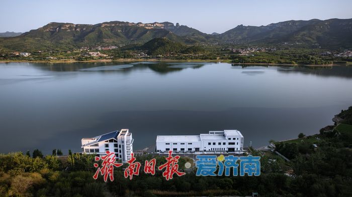 一年四季 泉在济南丨金波潋滟山如黛！卧虎山水库演绎壮美落日