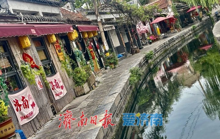 一年四季 泉在济南丨浅秋染老街 尽显老城韵味