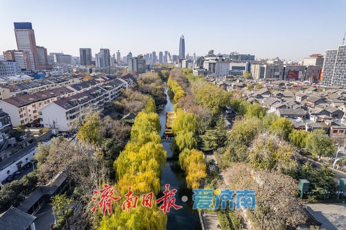 一年四季 泉在济南丨护城河畔诗意浓