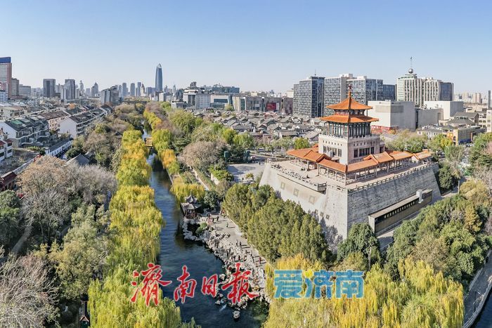 一年四季 泉在济南丨护城河畔诗意浓