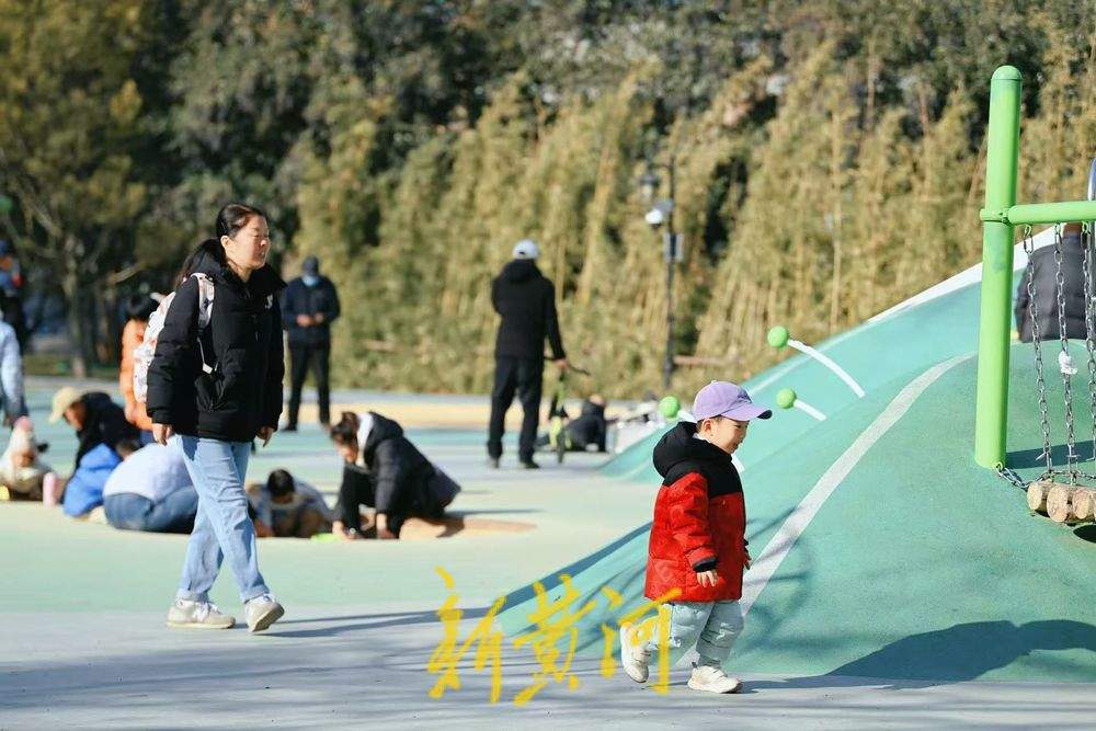 “三九”暖洋洋，大明湖畔乐享冬日亲子好时光