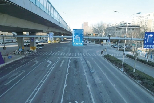 济南首个联动可变车道上线!二环南高架路东向西高峰期拥堵降低25.5%