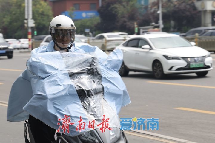 邂逅太阳雨 济南夏日上演天气小插曲
