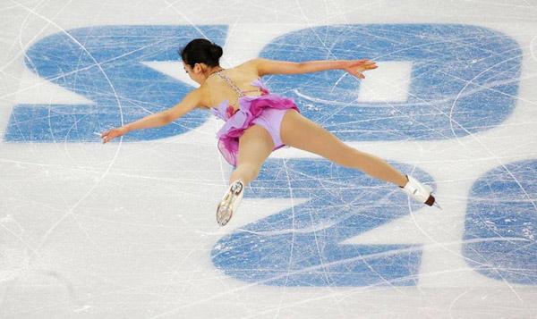 <em>日本</em>花滑女神摔倒<em>露底</em>走光美艳不敌冬奥<em>美女</em>运
