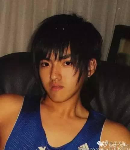 当红小鲜肉竟也有一段“洗剪吹”过去？被最后一张笑喷！