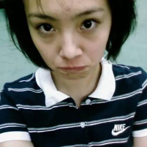 郑爽杨洋赵丽颖 这些自拍起来让人想自戳双眼