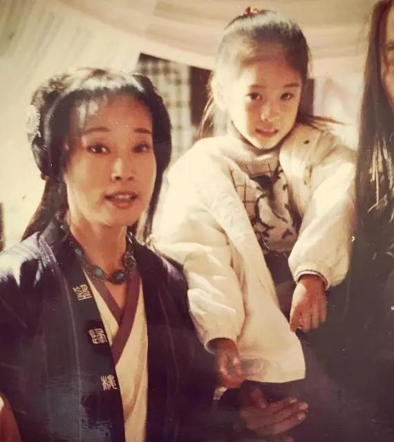 跟王凯搭戏和吴磊青梅竹马 张雪迎拉高了艺考