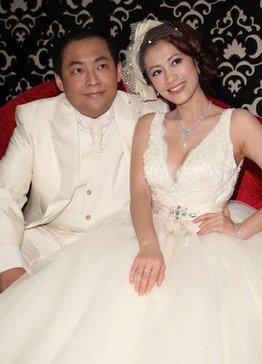 她是最早的网红曾恐婚 现运气好到连小S都羡慕