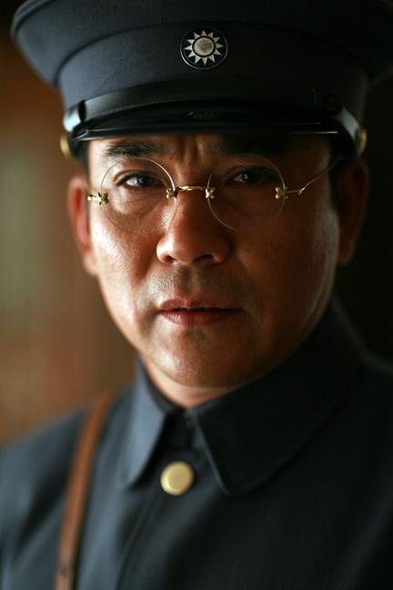 娱乐圈以前不看脸 这位男演员出道时因太美不