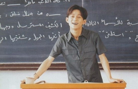 何炅为什么被称为何老师 何炅是哪个学校的老