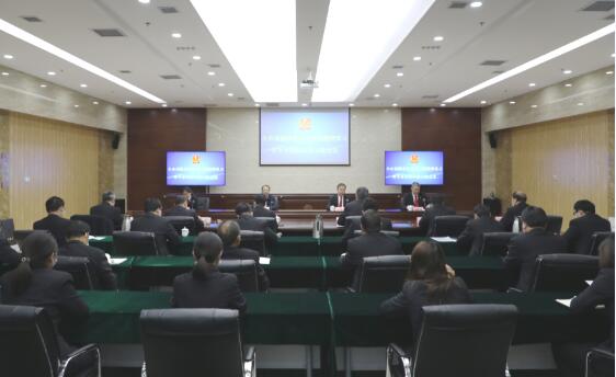 党组书记,院长赵国滨出席会议并讲话,党组成员,副院长孙洪武主持会议
