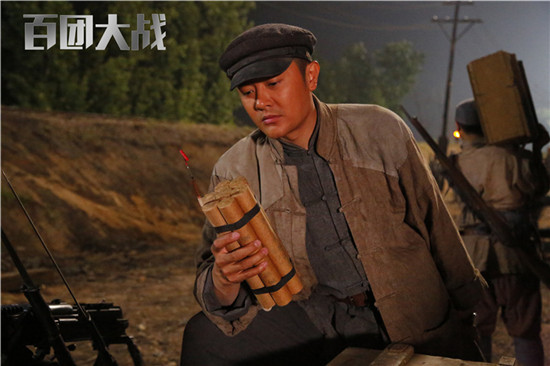 [视频]印小天演硬汉军人 收获男子汉疤痕勋章