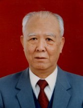 >> 荣成名人