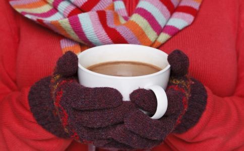 警惕！这6种食物竟是导致失眠的真凶