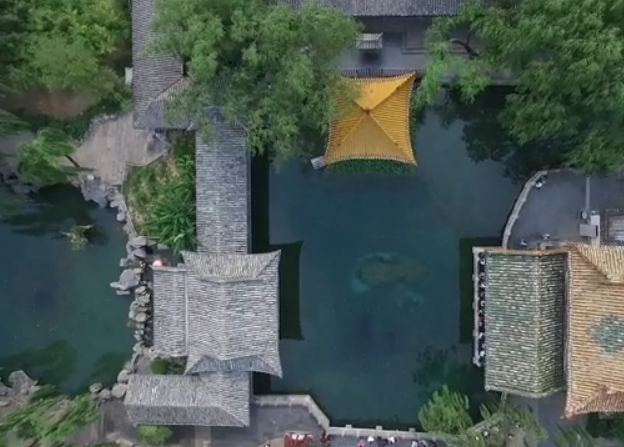 飞手出镜：鸟瞰全国首个水生态文明城市济南的水韵生态