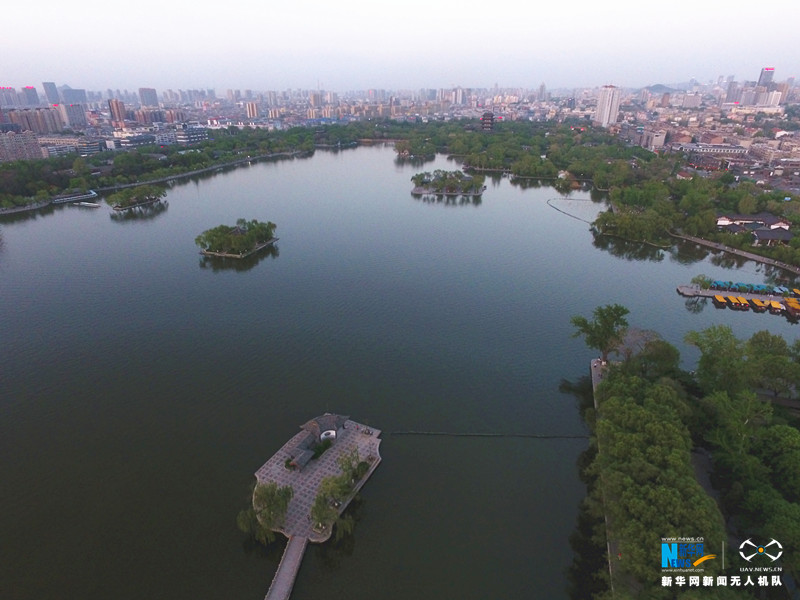 【&ldquo;飞阅&rdquo;中国】济南大明湖的春日美景