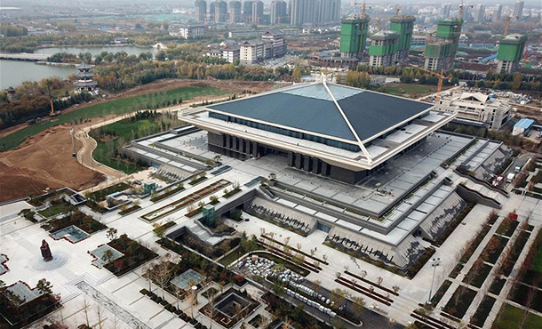 孔子博物馆在山东曲阜开馆试运行