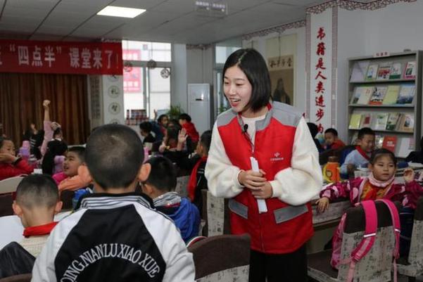 潍坊福彩公益&ldquo;四点半&rdquo;课堂:放下手机 做抬头族