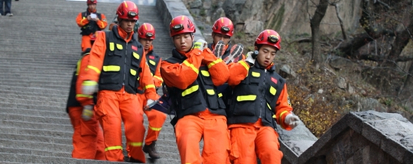 “泰山卫士”泰安消防泰山中队