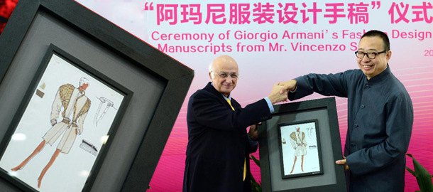 刘洪魁烈士家人返回曲阜 上千民众接英雄回家