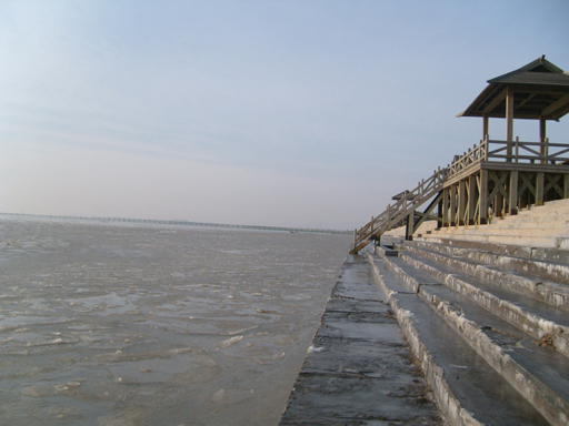 赶海刘家湾 快乐每一天──新华网山东频道