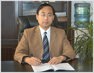 市委常委,寿光市沿海经济开发办主任,党委书记,羊口镇党委书记 崔英魁